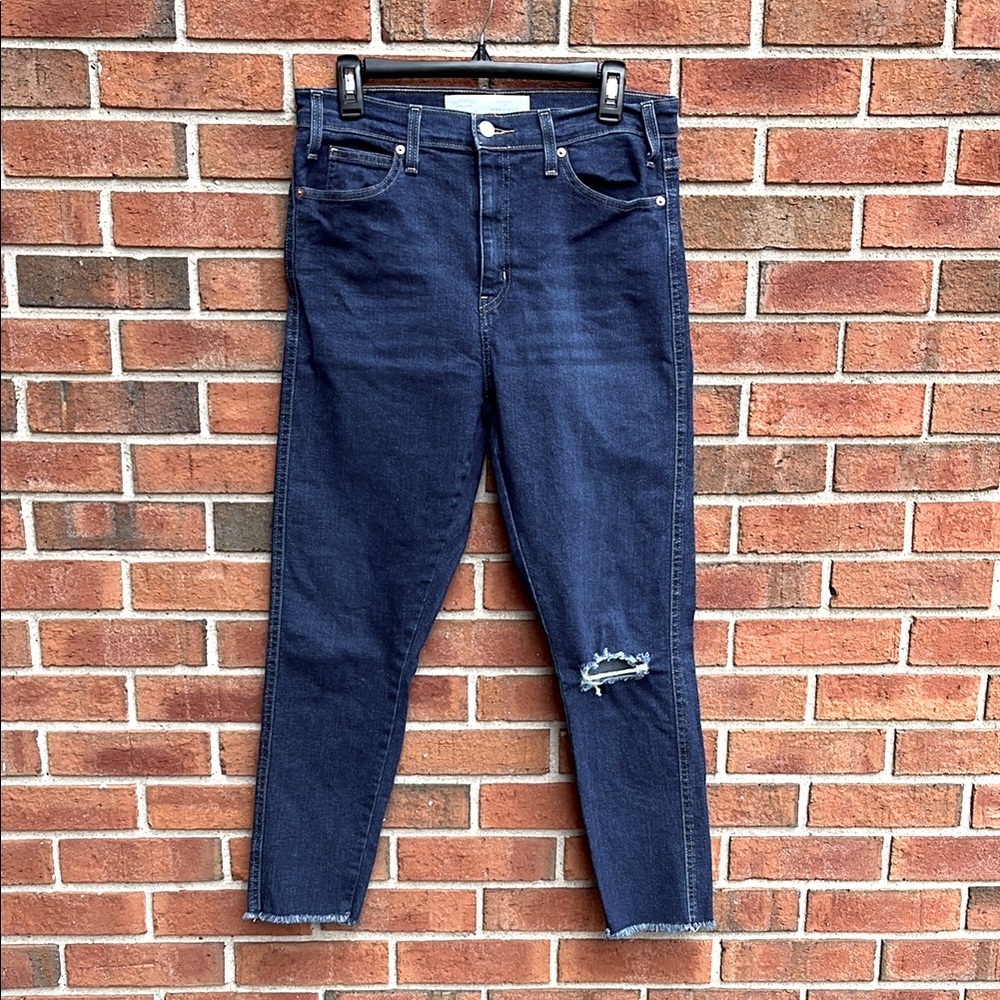 Signature Levi Strauss Heritage High Rise Dark Distressed Skinny Jeans size 8